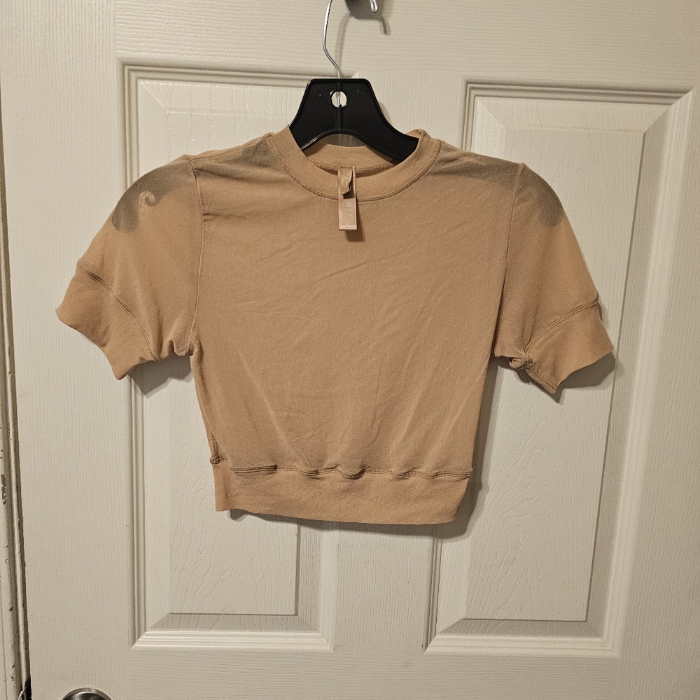 Skims Summer Mesh Crop Top T-shirt SzM
